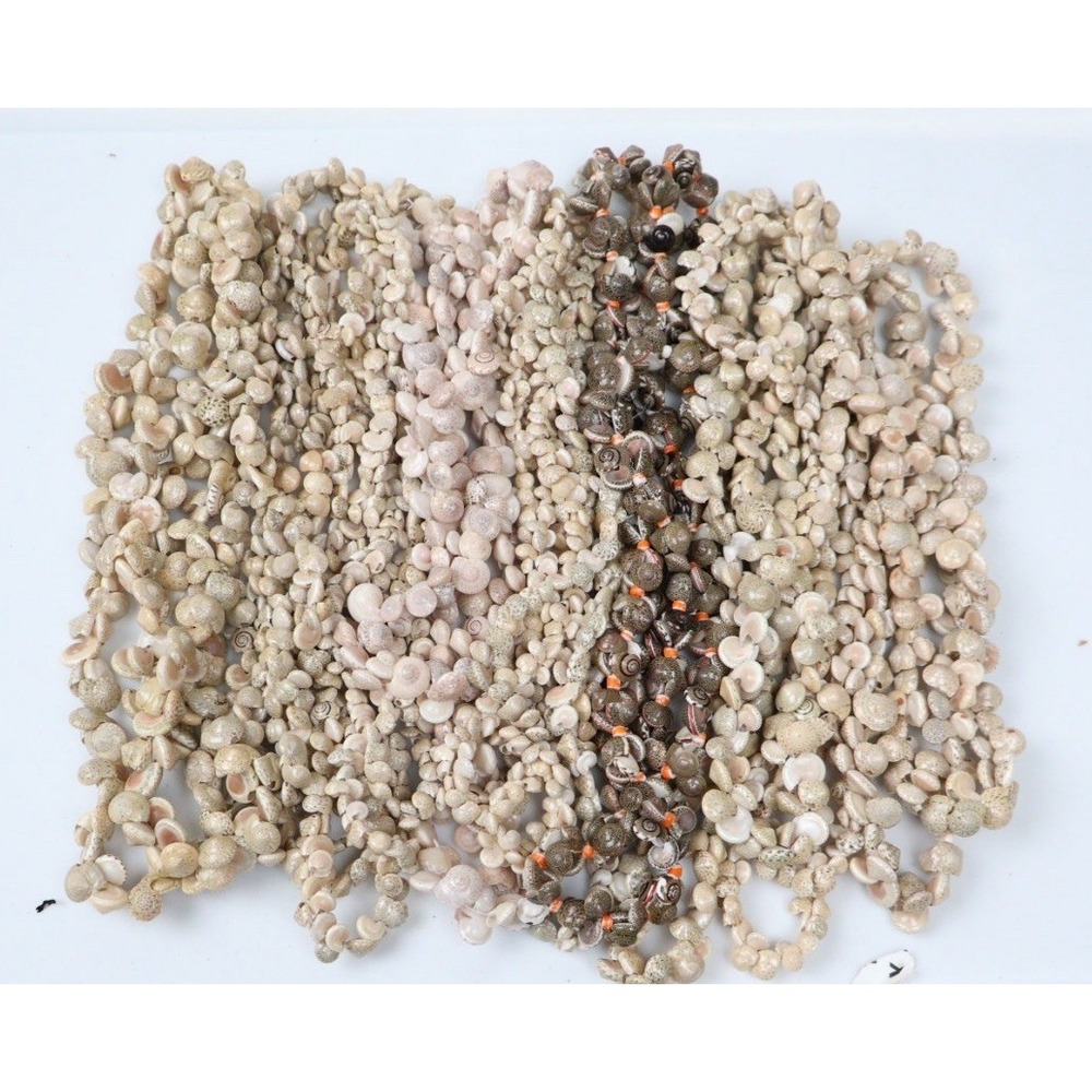 VTG Estate Lot Shell Necklaces  Button Top Beach Boho Natural Bead Jewelry